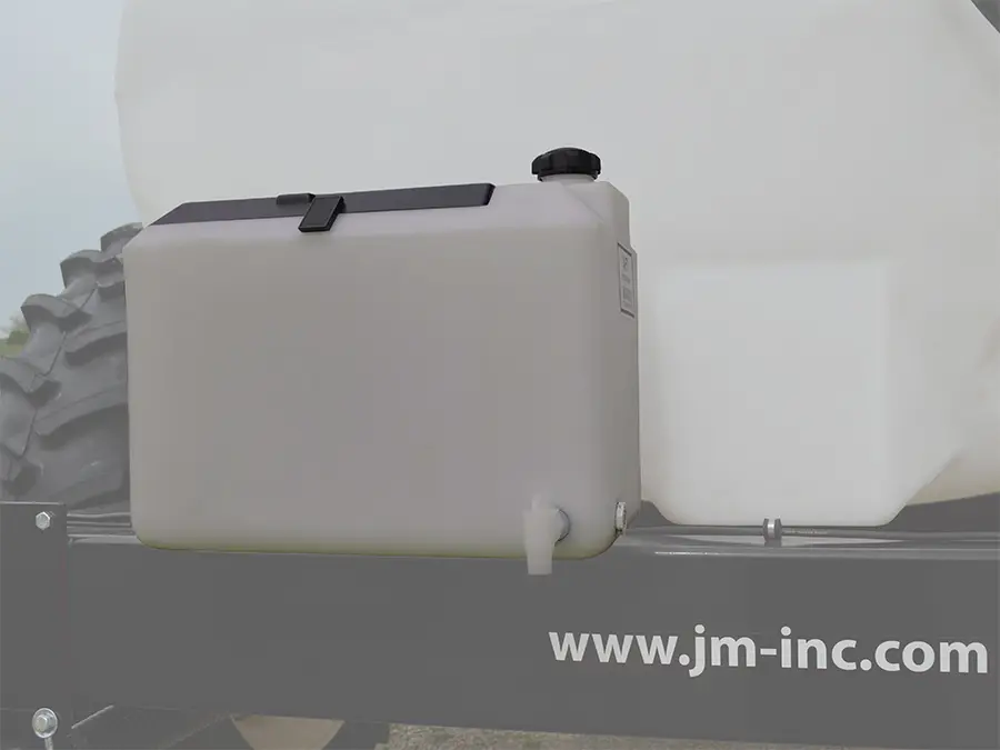 wash tank on a 5000 series nitrogen applicator.
